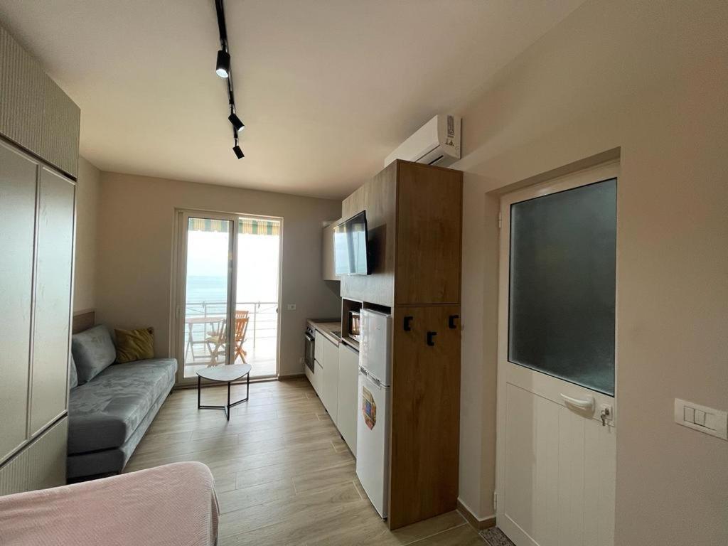 Bellavista Apartment Дуррес Экстерьер фото